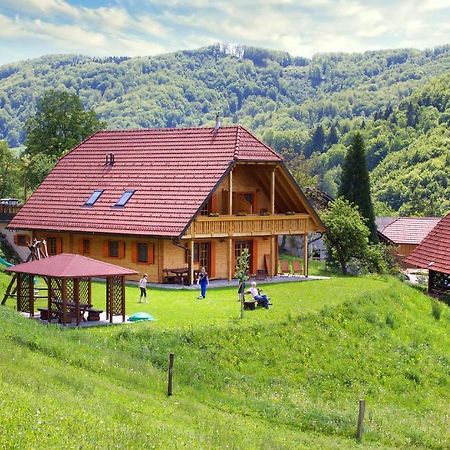 Farm Stay Pirc Лашко Екстер'єр фото