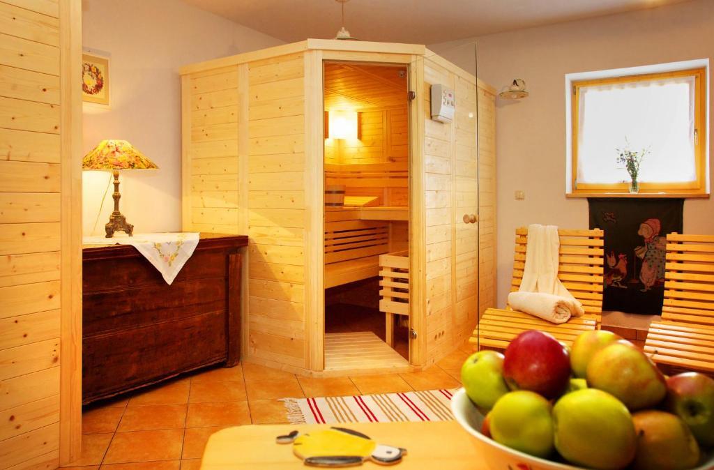 Farm Stay Pirc Лашко Екстер'єр фото